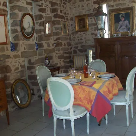 Le Feuilleret Couette-café Breuillet (Essonne)